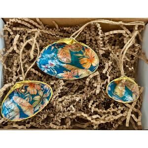 Seashell Ornaments NIB OOAK